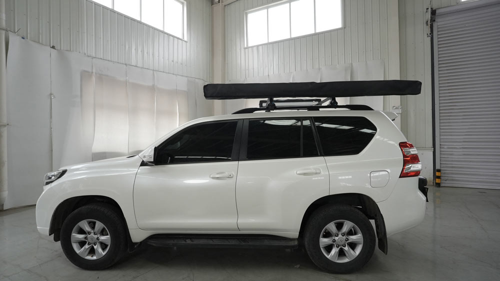 High Quality 2.5*3M Suv/4X4/4Wd Customized Retractable Camping Rooftop Car Roof Side Awning For Outdoor Camping Travel