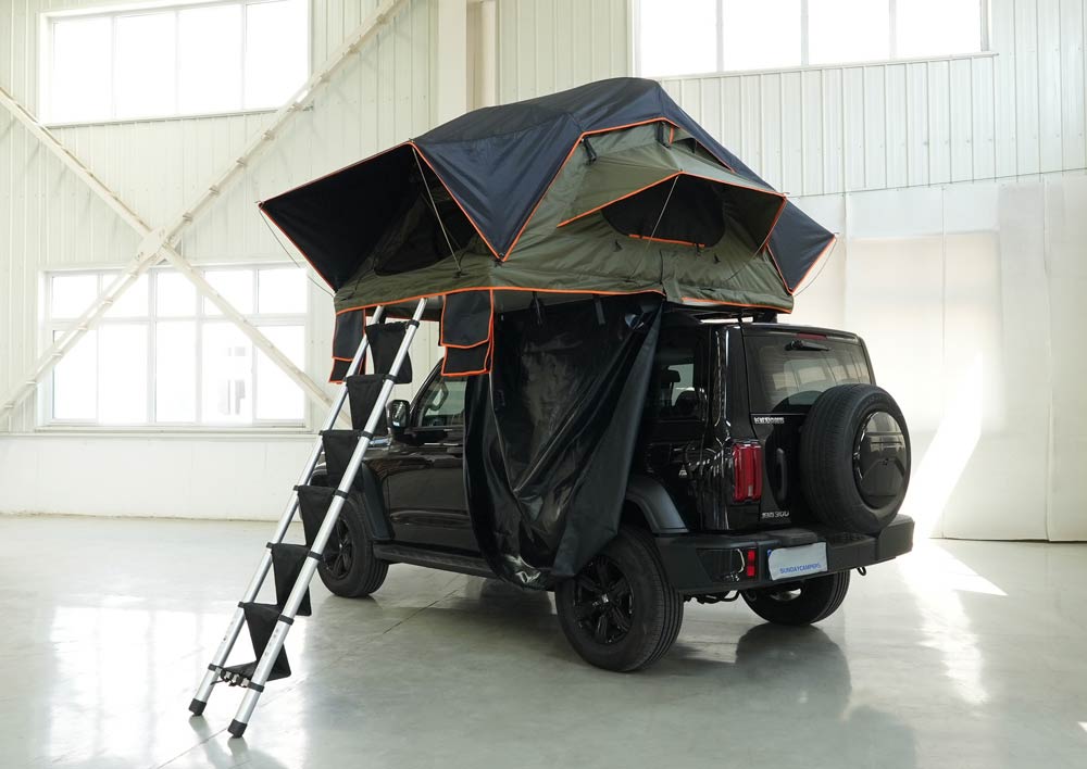 Custom Outdoor Camping 4 Person Top Roof Tent  Car Rooftop Tent Soft Shell Roof Top Tent