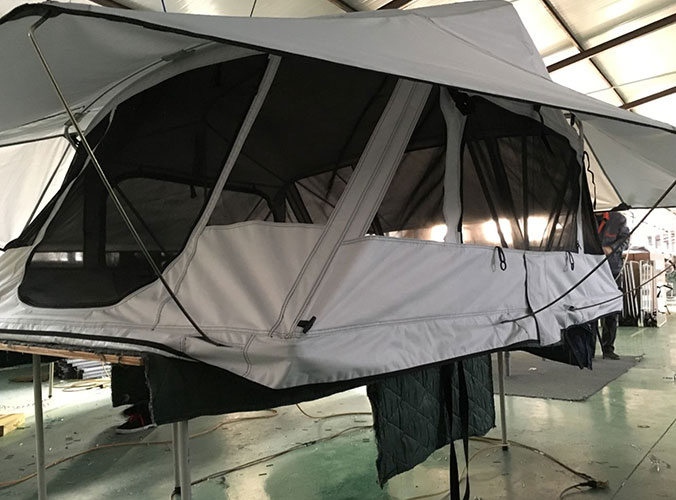 Car Roof Tent Outdoor Camping Roof Tent SRT07S-56（2-4person）